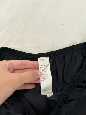 Gilly Hicks Silk Shorts thumbnail 4