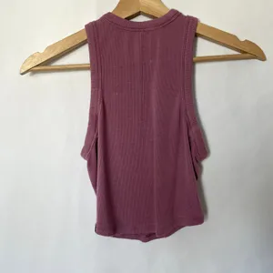Lululemon pink tank top workout women's size 4 modal and elastane lightweight thumbnail 6