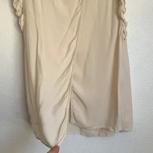 BA&SH Fani Ruffle-trimmed‎ Crepe Top in Cream thumbnail 5