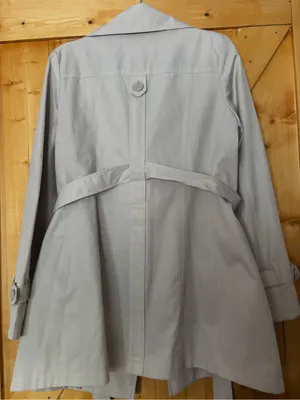 DKNY Muslin Double-Breasted Trench Coat with Belt - Size M‎ - DKNY Style 06134 thumbnail 10
