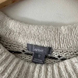 Aerie Heart Print Crewneck Cozy Sweater‎ thumbnail 5