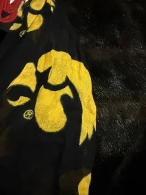 Official Iowa Hawkeyes: ZooZatz Women's Thin Crinkle Infinity Scarf - Yellow Blk thumbnail 3