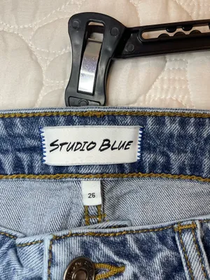 Studio Blue Distressed Boyfriend cut Jeans thumbnail 3