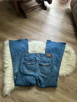 AMERICAN EAGLE Low Rise Flare Jean thumbnail 6