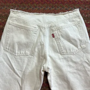 New White Levis Ripped Off Waist Low Rise Jeans thumbnail 3
