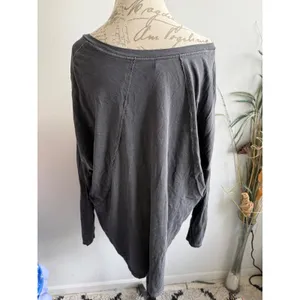 Free People Distressed V Neck Long Sleeve Cotton Top Charcoal‎ Gray Size S thumbnail 4