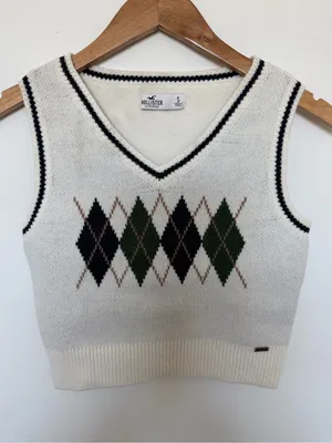 Hollister Cream Argyle V-Neck Sweater Vest with Black and Green Diamonds thumbnail 1