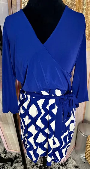 Leota‎ Faux Wrap Dress XXL Blue Zig Zag Navy Crepe V-Neck 3/4 Sleeve NWT 2515 thumbnail 1