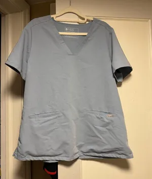 FIGS Casma Three-Pocket Scrub Top Women’s Large Dusty Blue thumbnail 1