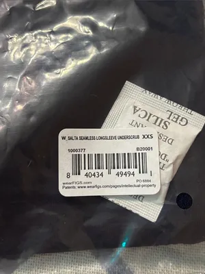 Salta Seamless Long-Sleeve Under scrub Navy Size XXS NWT thumbnail 4