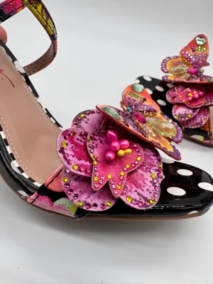 Betsey Johnson Camile Sandals 3D Butterfly Floral Ankle Strap Polka Dot Heel 5.5 thumbnail 19