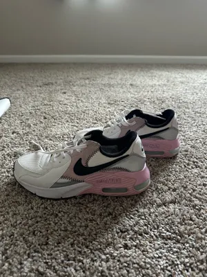 Nike Air Max Women’s Sneakers thumbnail 2