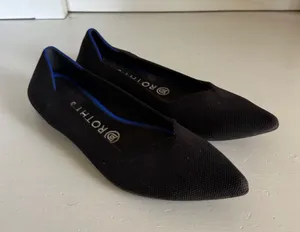 Rothy's black‎ The Point flats size 8 thumbnail 1