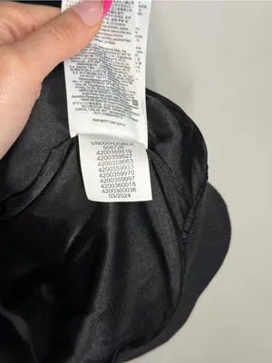 NEW Vans Piper Stadium Vest Black Wool Blend Varsity Bomber‎ Preppy Streetwear thumbnail 11