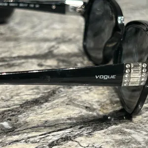 Vogue Stylish Black Frames and Vogue Case ONLY. thumbnail 4
