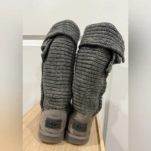 UGG Australia Gray Knit Tall Boots Women’s Size 7 Cozy Winter Shearling thumbnail 6