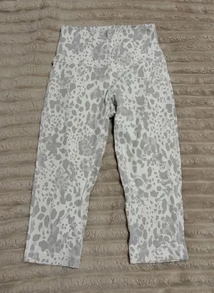 Lululemon Align HR Crop 17” thumbnail 1