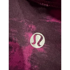 Lululemon Pace Setter Skirt Purple Black Tie Dye Pleated Running Skort Size 6 thumbnail 5