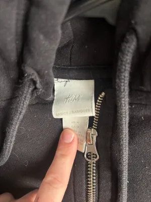 H&M Zip-Up thumbnail 3