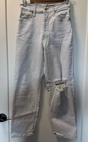 Levi's Ribcage Straight Ankle Jean Light Wash Distress High Waist Button‎ Fly 26 thumbnail 1