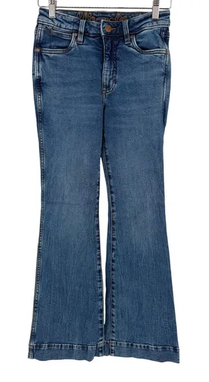 Wrangler High Rise Trouser Jeans Womens 25x32 Blue Medium Wash Excellent Flare thumbnail 1