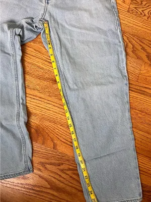 Uniqlo Light Wash Jeans - Classic Straight Fit thumbnail 10