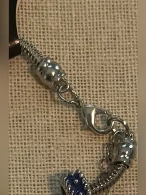 NWT Kentucky Wildcats UK Blue & White Logo Necklace & Bracelet Jewelry Set thumbnail 5
