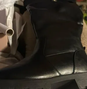 Boots thumbnail 1