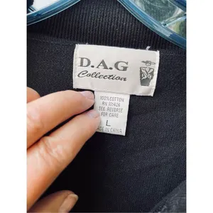 Vintage D.A.G.collection size L 100% cotton rhinestone zip and decor thumbnail 3