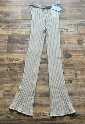 Glassons Women’s Beige Ribbed Flared Knit Pants Flowy High Waist Boho Sz XS NWT thumbnail 1