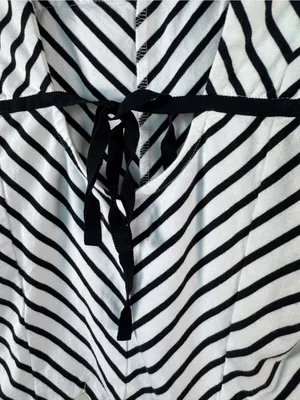 Maeve Anthropologie Black White Striped Scalloped Crop Blouse Womens S Summer thumbnail 7