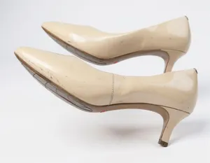 Rockport Women's Beige‎ Patent Leather Kitten Heel Pumps Shoes US 7 thumbnail 1