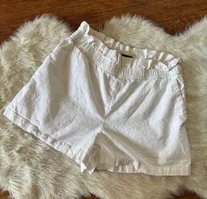 Express Solid White Linen Blend Elastic High Waist Shorts thumbnail 1