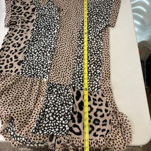 Umgee USA Medium‎ Tan Black Animal Print Button Down Chiffon Short Sleeve Blouse thumbnail 8