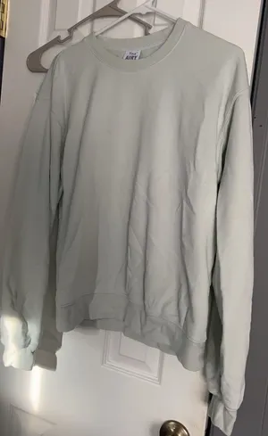 Aritzia TNA Green Sweatshirt thumbnail 1