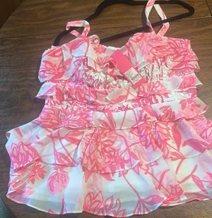 Lilly Pulitzer Olive Top - Pink & white- Resort White Caliente Print, Size 10 thumbnail 1