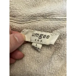 Umgee Women's Beige Fleece 1/4 Zip Mock Neck Pullover Sweatshirt Size L thumbnail 2
