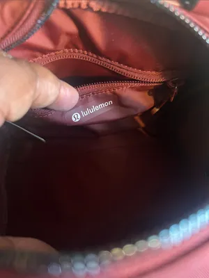 Lululemon Wine Burgundy Structured Bowler Crossbody Tote Bag thumbnail 9