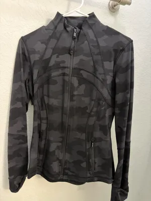 Lululemon Define Jacket thumbnail 1