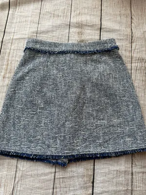 ZARA BASIC Navy Blue White Boucle Knit Mini Skirt Button Front Size Medium thumbnail 3