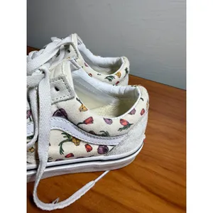Vans Old Skool Floral Print Cream Suede Low Top Sneakers Womens 6 thumbnail 2