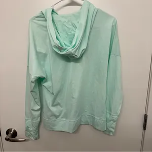 NWT Puma Blue Hooded Long Sleeve thumbnail 7