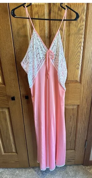 Vintage Slip Sleep Gown Pink Lace Sleepwear Size M/L Sexy Glamour Full Length thumbnail 1