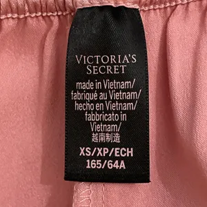 Victoria's Secret Satin Tap Shorts Light Pink Lace Trim Sleep Pajama Bottoms XS thumbnail 2