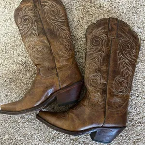 Justin Boots Womens Western Boots Size 6B L4332 Leather thumbnail 1