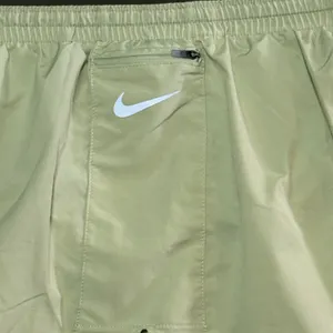 Nike Running Shorts‎ Athletic Workout Light Green Size Medium thumbnail 5