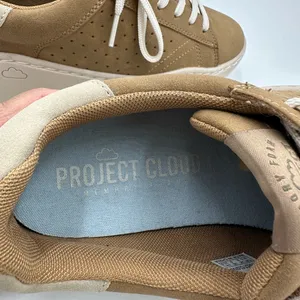 Chic Tan and Beige Women's Sneakers Size 8 thumbnail 3