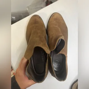 Sorel Lolla II Cut Out Bootie in Nuebuck Tan 9 thumbnail 13