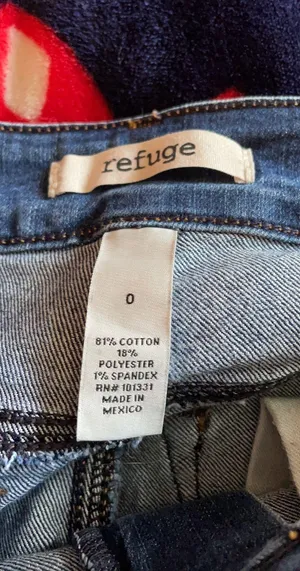 Jeans thumbnail 3