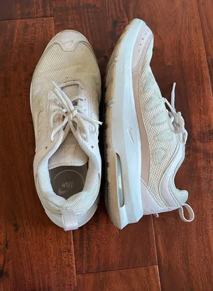 Nike air  thumbnail 1